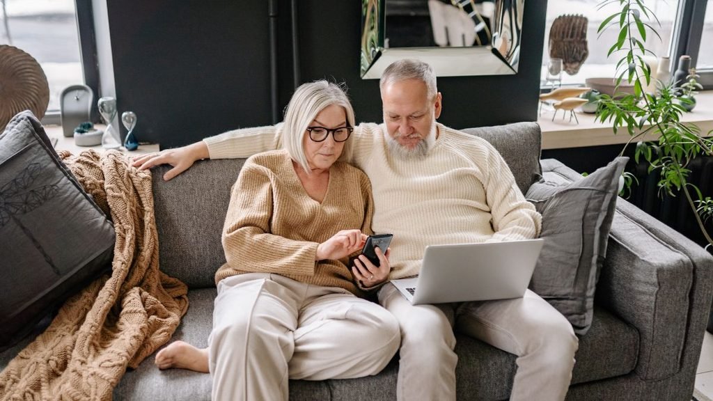 A Longer Retirement Changes the Withdrawal Math