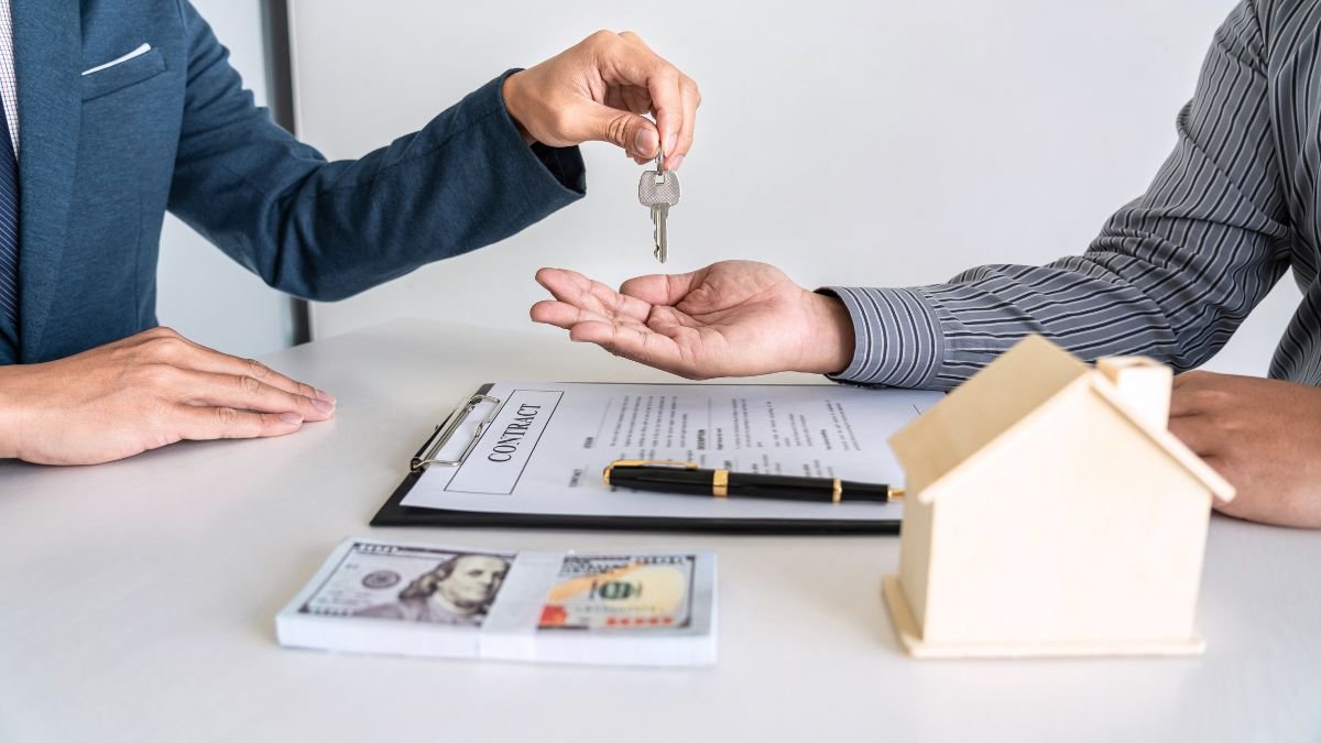Who Can Actually Afford a $500K House in 2026 (The Brutal Math)